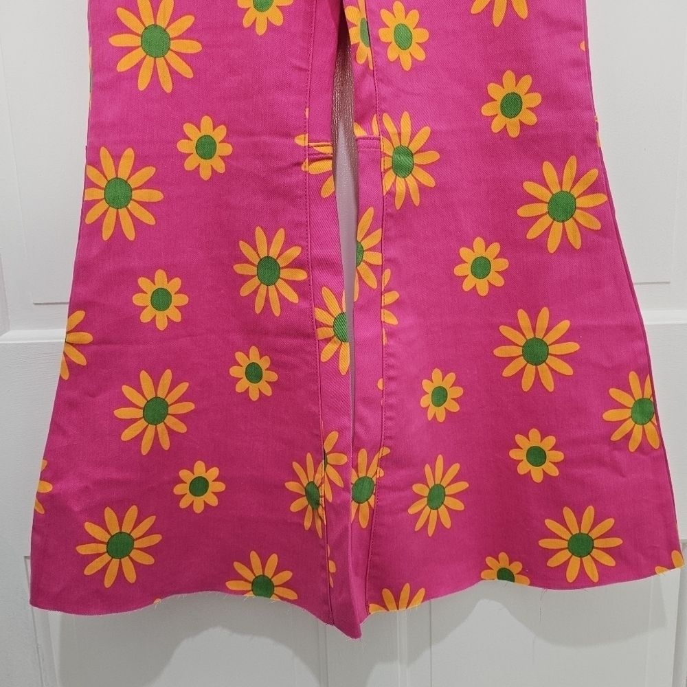 We The Free Youthquake Printed Crop Flare Jeans Size 29 - Picture 6 of 17